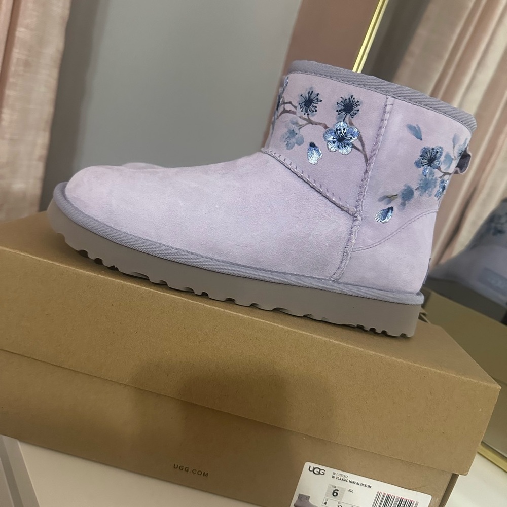 UGG Lilac Embroidered Boots
